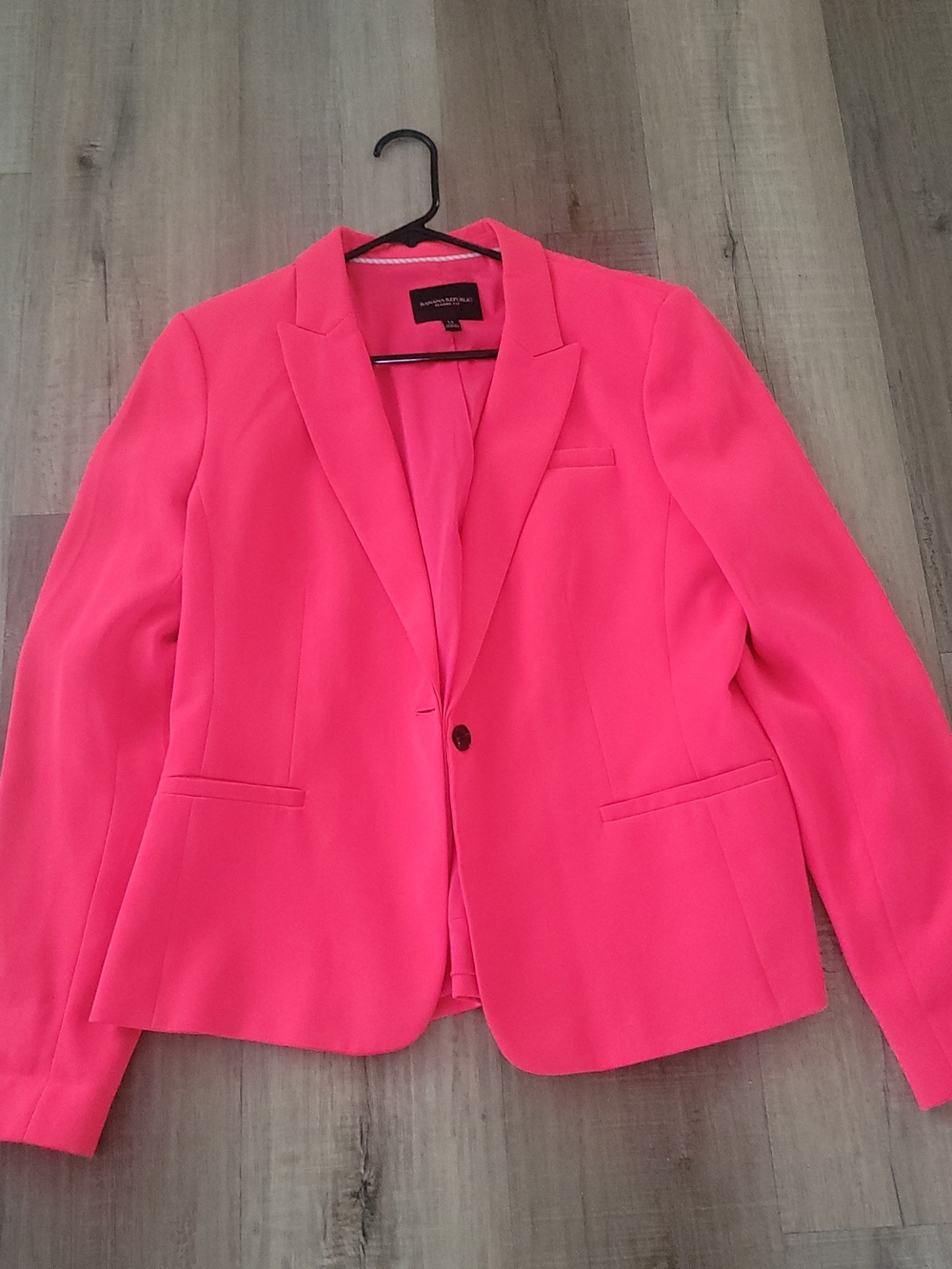 Banana Republic Women's Bright Pink Single-Button Blazer